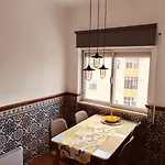 Lemon Tree House 2nd Floor - No Lift - Stairway 2 Andar Sem Elevador