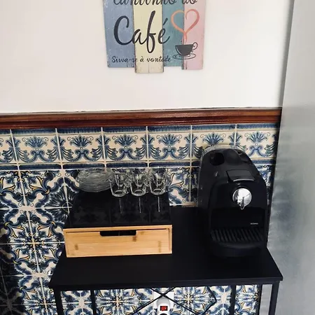 Lemon Tree House 2nd Floor - No Lift - Stairway 2 Andar Sem Elevador Apartamento *