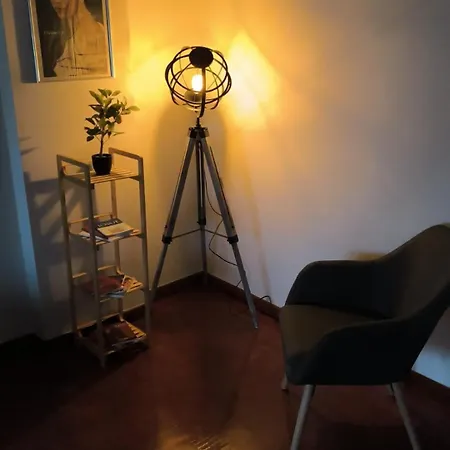 Lemon Tree House 2nd Floor - No Lift - Stairway 2 Andar Sem Elevador Apartment